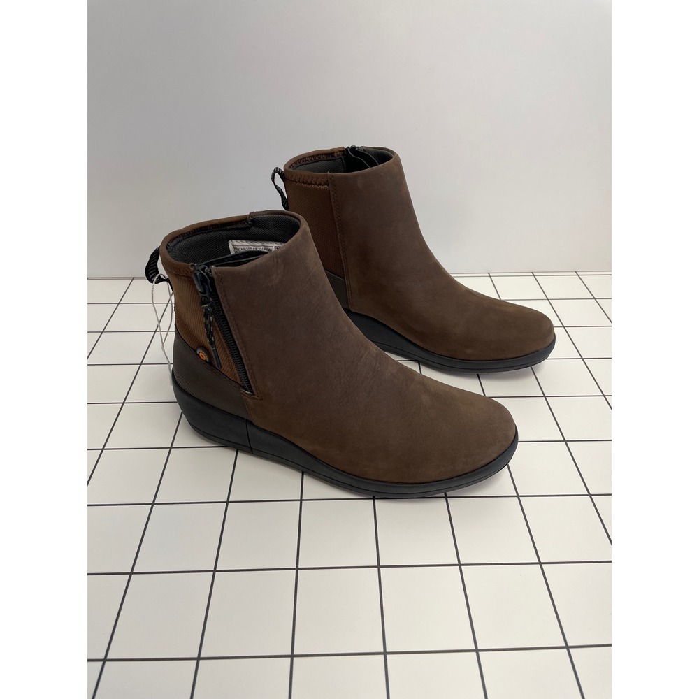Bogs Vista Rugged Zip Womens 7 Brown Leather Waterproof Ankle Boots NWOB